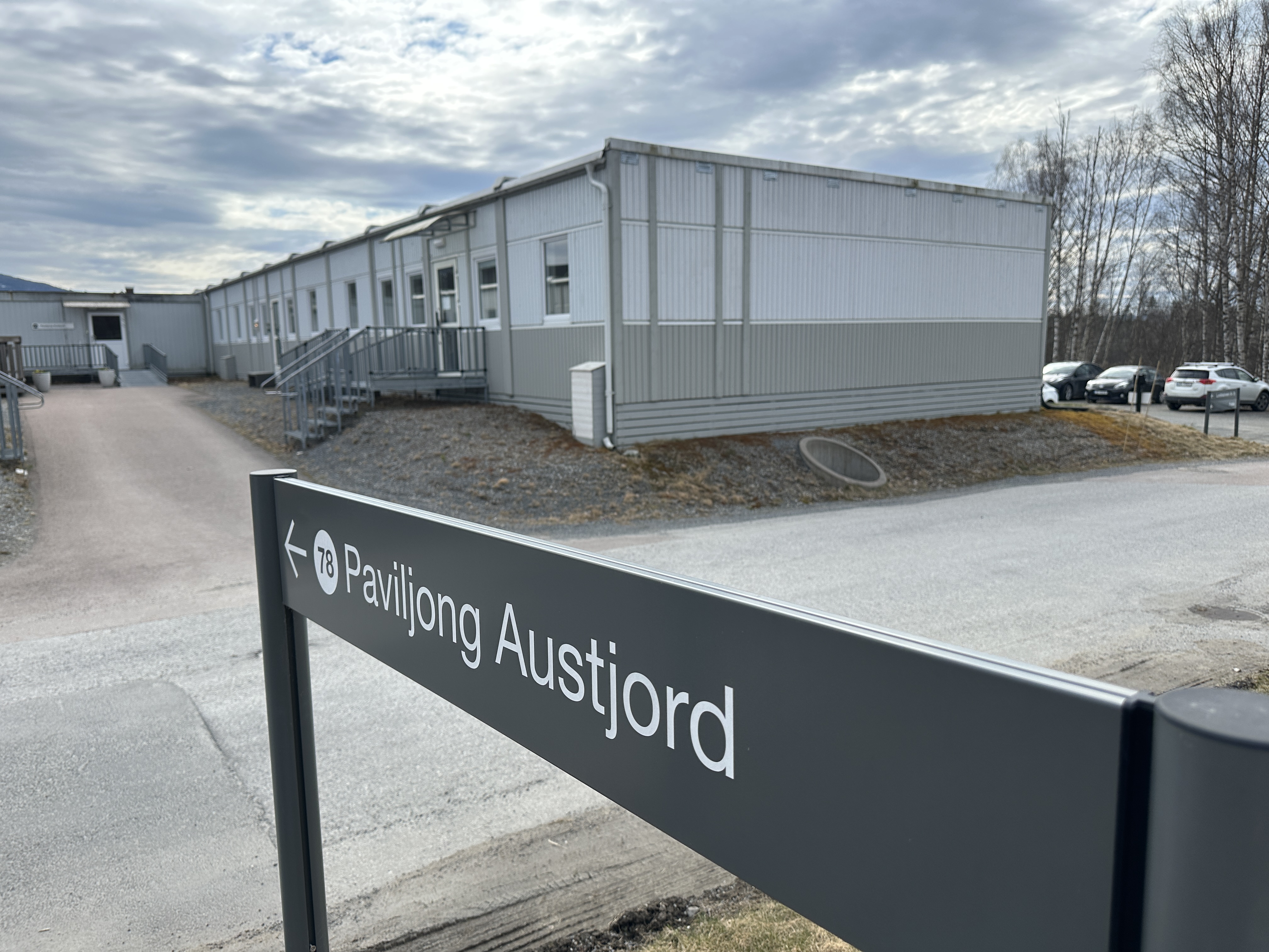Bildet viser pavilijongene på Austjord.