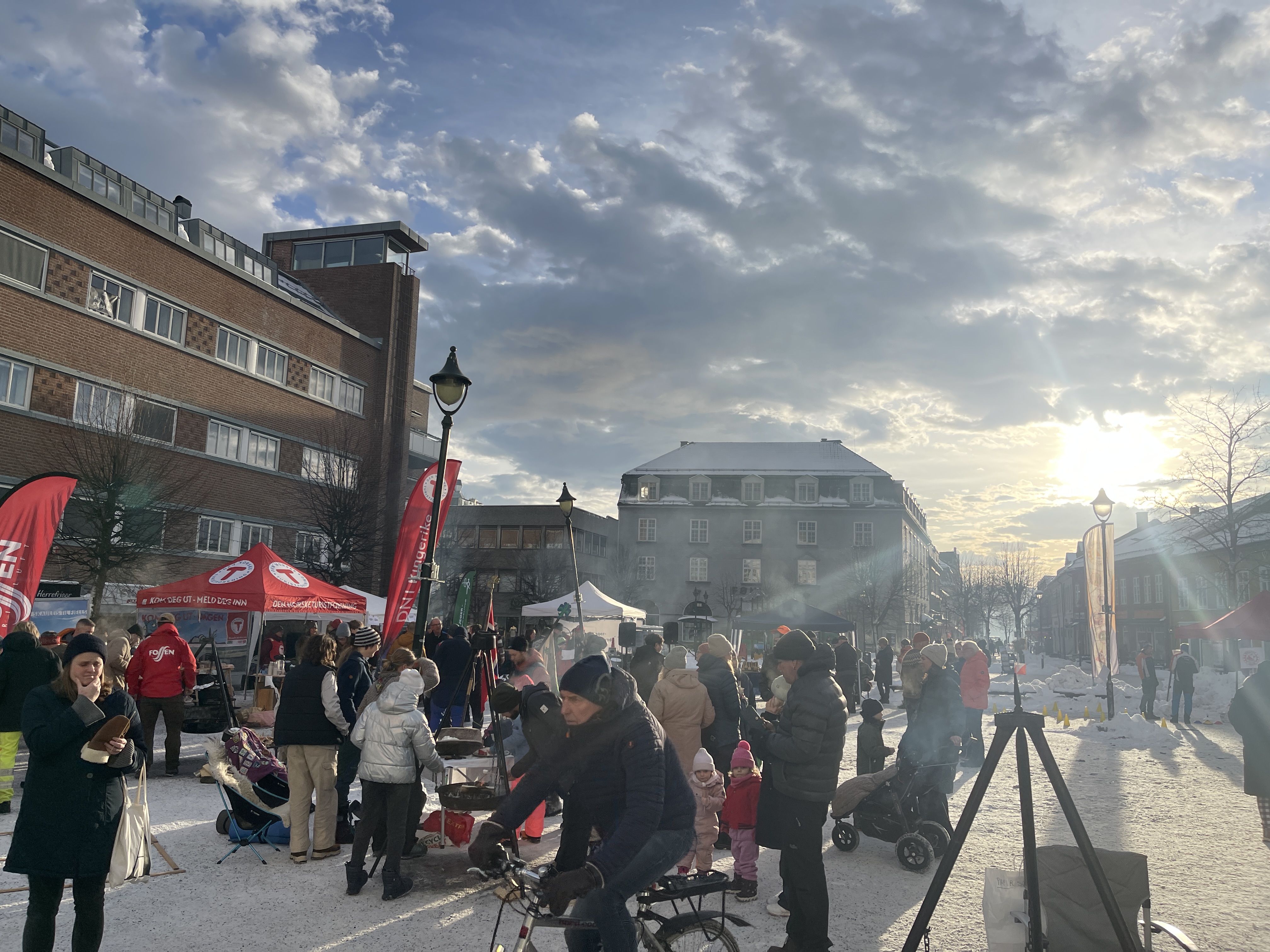 Markering av hele Norge båler